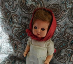 english 6 inch red scarf view
